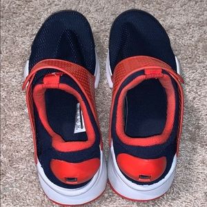 Nike Dart orange and navy